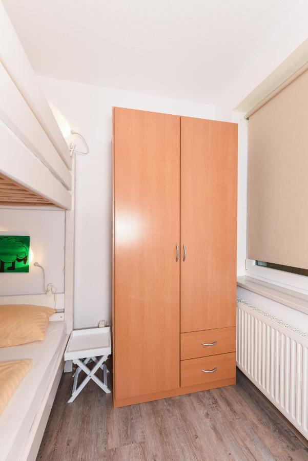 Ferienwohnung To Huus Бензерзил Екстериор снимка